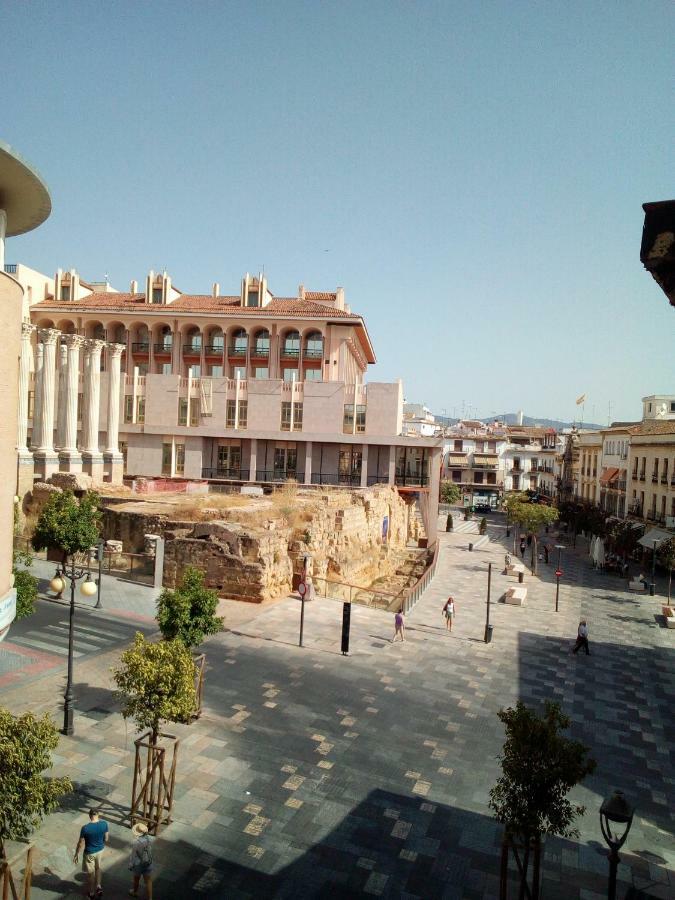 Vivienda Turistica Templo Romano Cordoba Ngoại thất bức ảnh